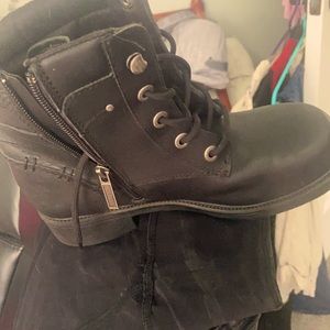 Harley Davidson black boots